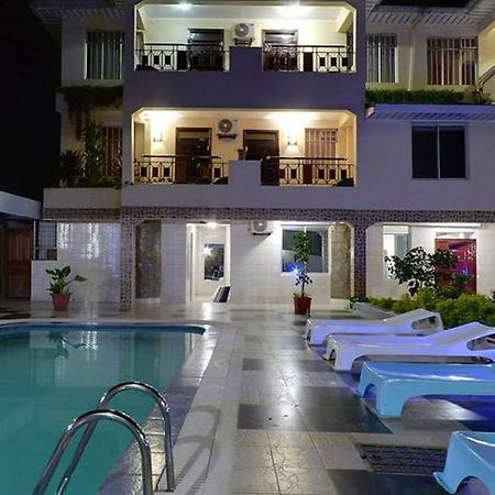 Royal City Dubai Complex Kisumu Kültér fotó