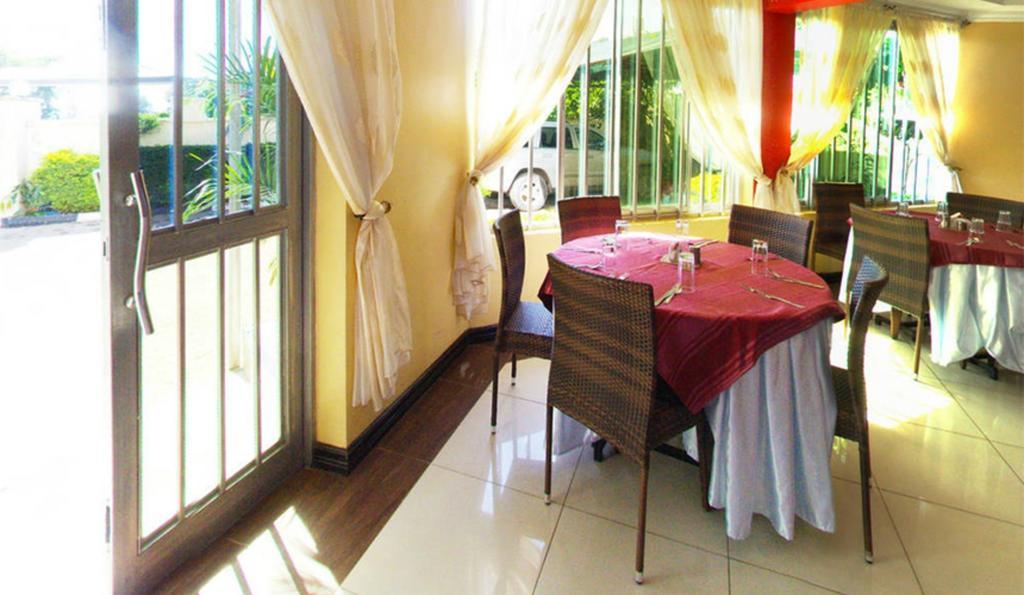 Royal City Dubai Complex Kisumu Kültér fotó