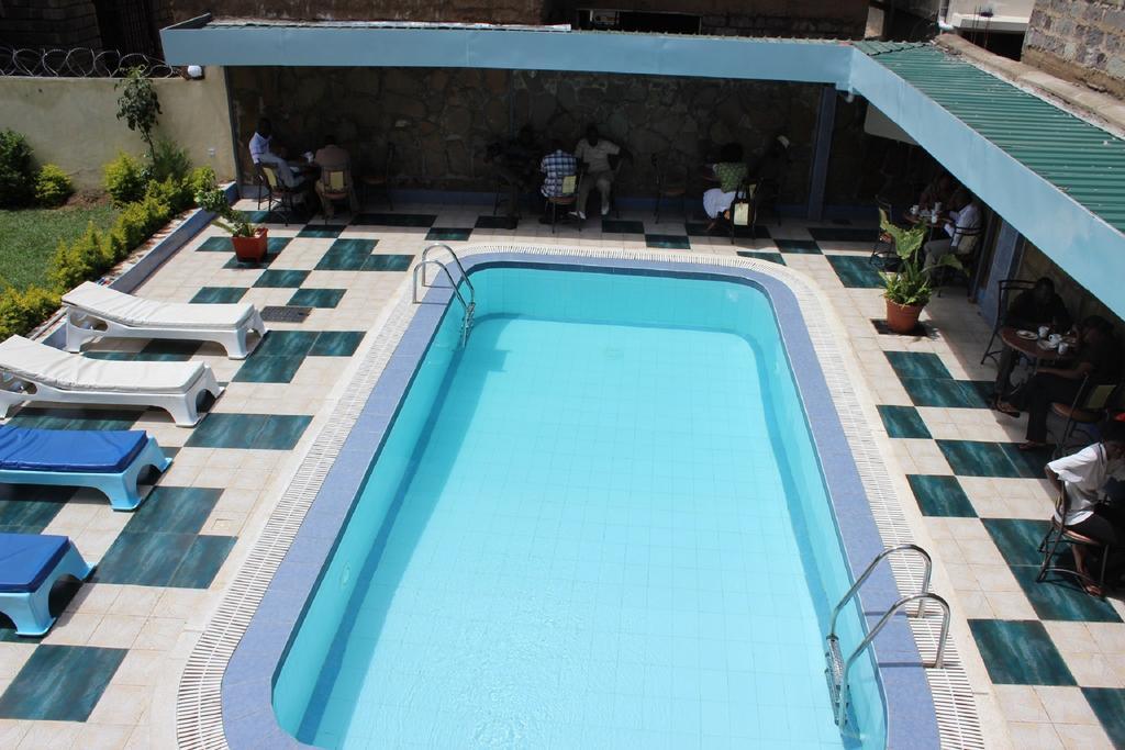 Royal City Dubai Complex Kisumu Kültér fotó