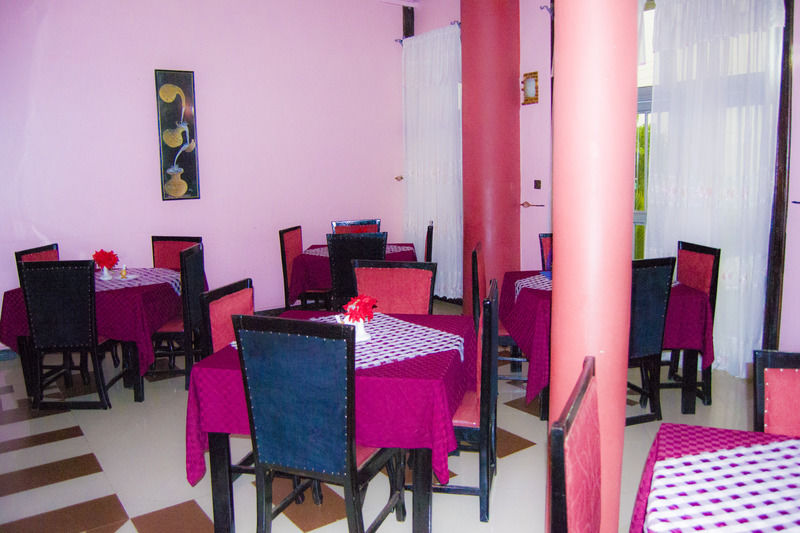 Royal City Dubai Complex Kisumu Kültér fotó