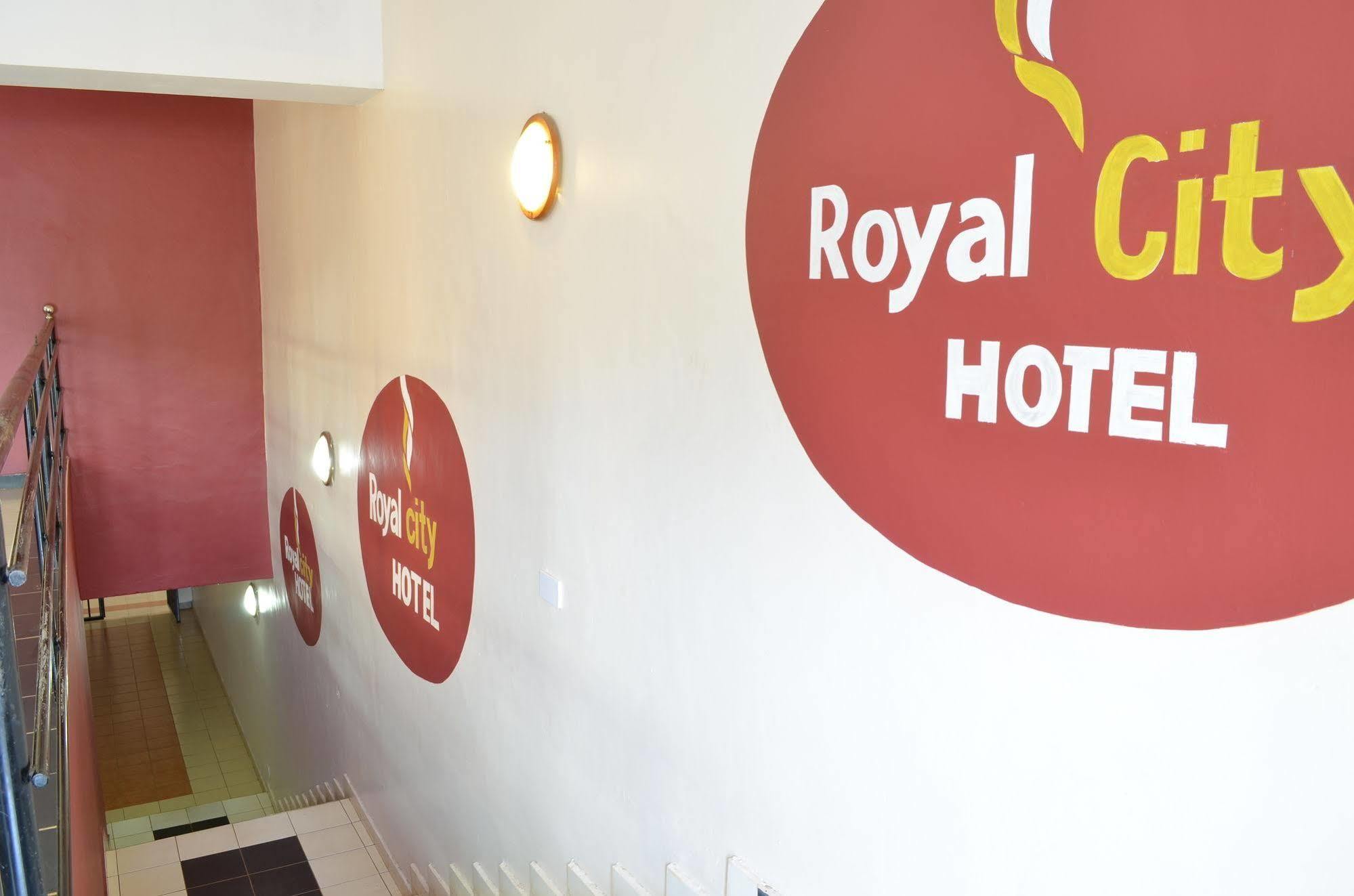 Royal City Dubai Complex Kisumu Kültér fotó